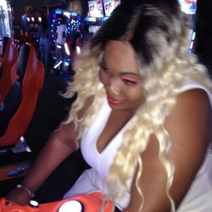 Meet your Posher, Shernette